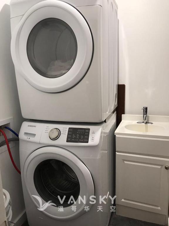 241218142759_BOOK WS.jpg